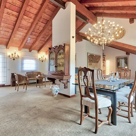 La Casa Dell'architetto Bed & Breakfast 2*